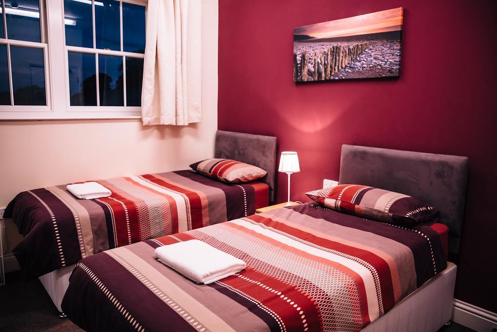 Jersey Accommodation And Activity Centre Gorey Extérieur photo